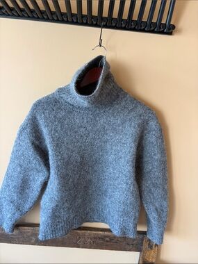 Bare Knitwear Women's Gray Turtleneck Sweater - Soft Knit Pullover